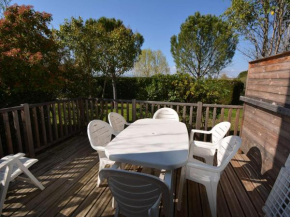 Maison Duplex avec Terrasse - 6 Pers, 4 Pièces, WiFi, Animaux Bienvenus, Parking Inclus - FR-1-382-185